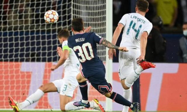 1632898361811081546.jpg _120729327_messi-goal.jpg