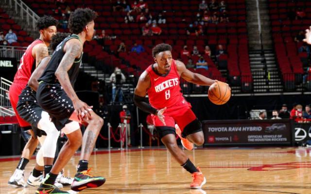 1619618048152050624.jpg 火箭.jpg